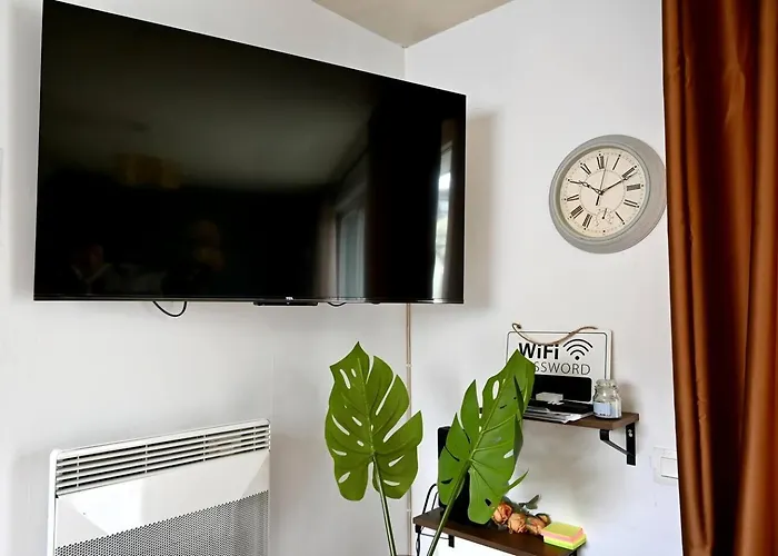 Proche Centre Avec Terrasse شقة *